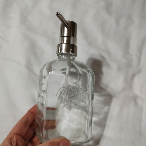 Kitchen Essentials Lot - Picture 8 of 9